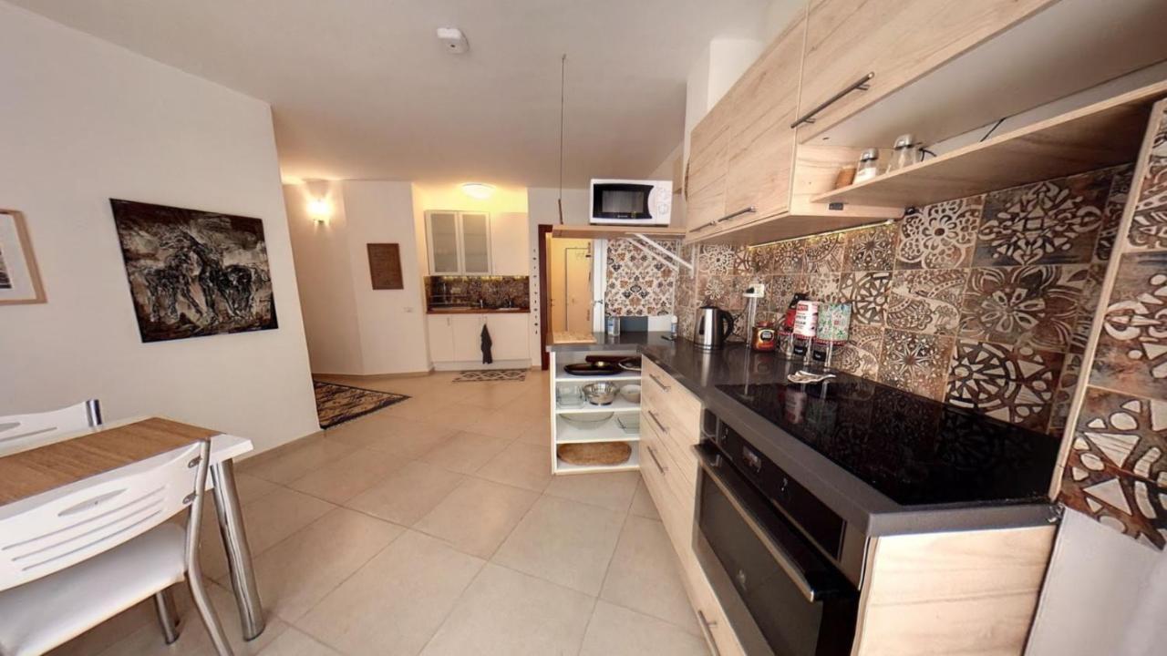 בית האומנים Artist Home Neve Ilan Extérieur photo