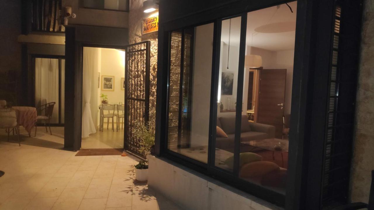 בית האומנים Artist Home Neve Ilan Extérieur photo
